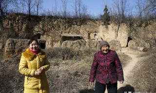 在地里干活他要了我 在地里干活他要了我